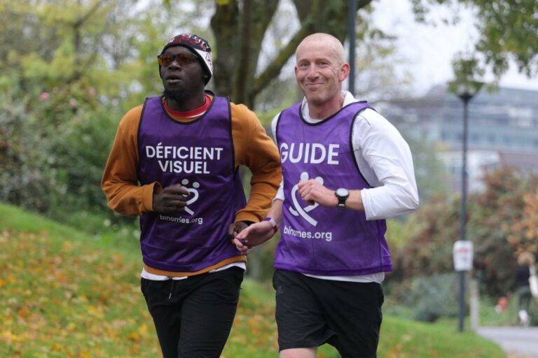 Rejoindre Ain’clusif : pratiquer le cécifoot et s’engager pour l’inclusion